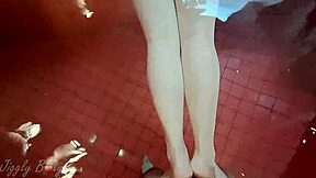 Pov Huge Ass Amateur Girlfriend In Bikini Gives Footjob Before Poolside Doggystyle