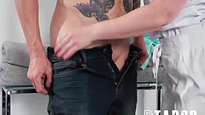 Riley Reign and Alex Legend in Athletic Retreat Fuck 😏