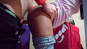 Married Woman At Store Gives It To Ifood Delivery Guy In Lesbian Encounter