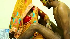 क्या देसी हॉट भाभी की सेक्सी गांड मॉन्स्टर लंड को संभालती है हार्डकोर डॉगीस्टाइल में?