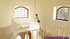 Redheaded stepmom fingers teen lesbian in high definition scissoring scene