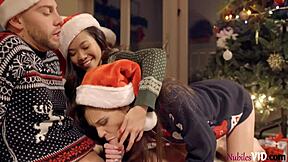 Will Kacie And Vina Get Pies Before Xmas?