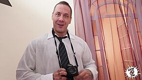 Fotografo cachondo fucks blonde latina teen 18+ pussy and blowjob!