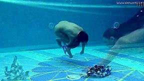 hot euro milf sazan underwater