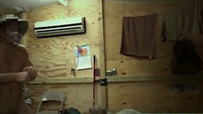 i chatted teen on webcam and got her pussy running