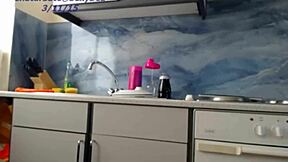 Teen 18+ seductress teases on webcam with solo play and stunning big ass display