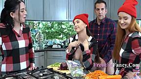 Holiday family freeuse with Serena Hill and Violet Spice.