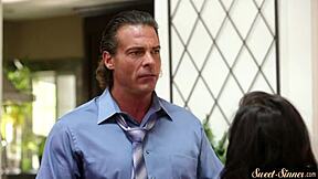 Oh wow, petite stepdaughter takes that fat cock so hard! 😍