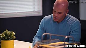 kiarra kai says, 'i'm reluctant but my stepdad derrick pierce is dominant'