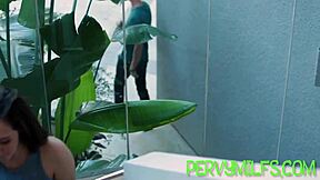 Watch horny cougar suck dick in taboo threeway with teen?