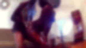 fit ebony babe, wanna show off that bubble butt?