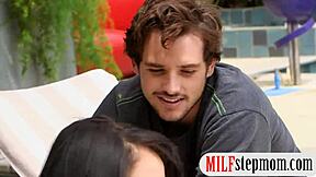 i'm a naughty teen joinin big tits milf for threeway blowjob