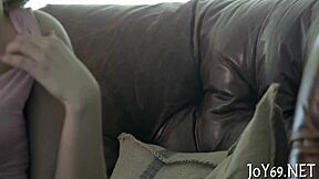 i get so wet playing solo with my tight pussy