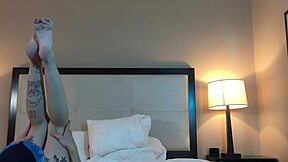 eating hot petite teen 18+'s shaved pussy