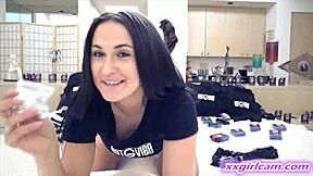 the emo teen cam girl with a lisp reaches an intense orgasm on camera