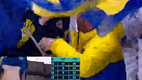 Te enseño cómo vivir un verdadero superclásico con flaca argentina al aire libre