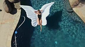 Lexi Lore Flashes Buttplug to Stepdad Scott Nails