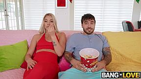 I deepthroats Kelseys big cock.