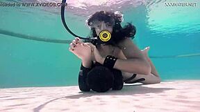 Brita Piskova Masturbates Underwater In The Swimming Pool