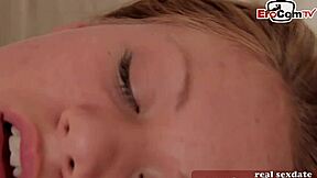 zierliche britische teen 18+ verführt bei massage