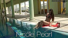 perfect ass and pointy nipples skinny milf nicole