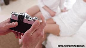 college photo shoot turns into threesome with deepthroat and facial for kira stone and jeniffer flex.