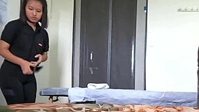 Indian spa worker flashes his cock during massage, oops