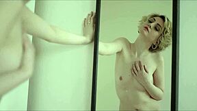 Czech vagina in the bed masturbating come to masturbate with her