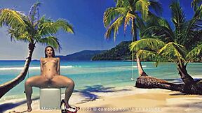 Camsoda: Curvy Amateur Girl Masturbates With Glass Dildo