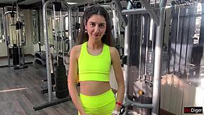 Trainer's Passionate Encounter with Katty in the Gym Leads to Intense Orgasm