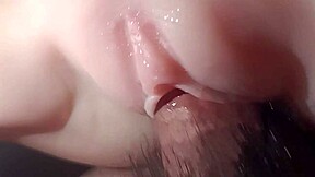 Sexy Milf Uses Toys To Fuck Her Cute Pussy Before Bed Close-Up