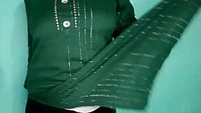 Niharika's Hot Dance Ignites Passionate Pussy Show Emotions