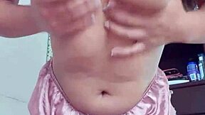 Silly teen 18+ sends video by whatsapp in 2021