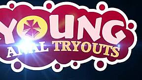 Innocent teen tries anal for the first time, cumshot included 😏🍑