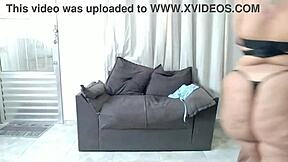 Levei minhas amigas pra fuder com meu padrasto, elas querem?