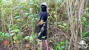 I love her gaping ass after anal