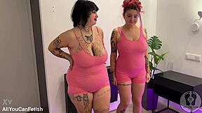 gg huge boobs bouncing with belly fetish ass shake! 🔥