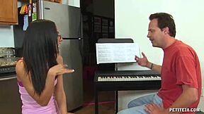 Teen babe offers her pussy for lesson payment, getting hardcore blowjob and cumshot! 😏💦