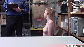 lesbian teen licks pussy on kitchen counter