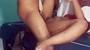 desi school girl begs boyfriend to bang her juicy pussy