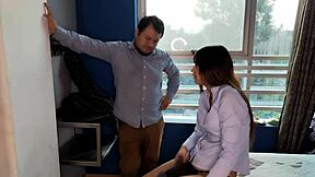 i let him mesure my ass but he fuked my pusy