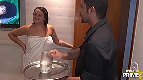 Joao Safado Fucks Novinha Desirre