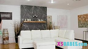 तू मुझे छेड़ता है, फिर जोर से चोदता है।