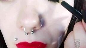 What’s hiding backstage with this hot brunette girlfriend?