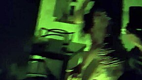 i'm with my novinha amante, she's so eager and tight in this passionate moment