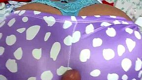 Careful with my ass, it's tearing!