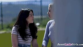 Wow! Jane Wilde and Anna Claire Clouds Seduce in Lesbian Kiss