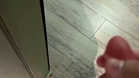 Hot perv catches schoolgirl shaking ass in uniform