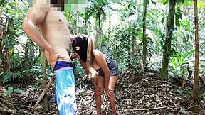 nao tem coisa melhor que dar a buceta no mato chupo mesmo