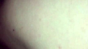 Jack off on her booty